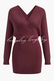 Solid Color Crossover V-neck Long-sleeved Fitted Waist Knit Mini Dress