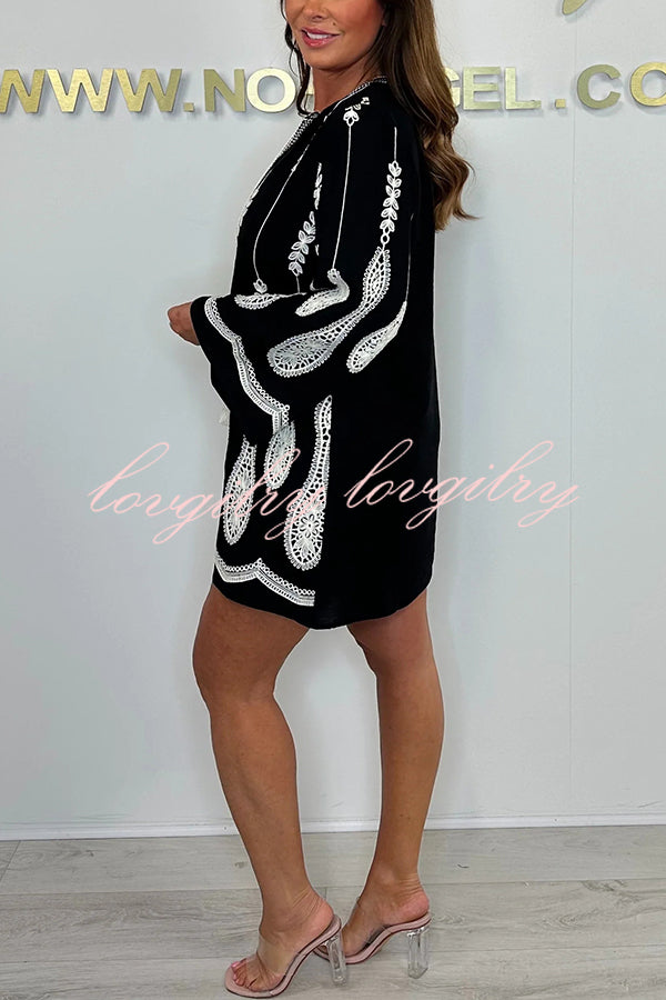 Fashionable Embroidered Pattern V-Neck Trumpet Sleeve Loose Mini Dress