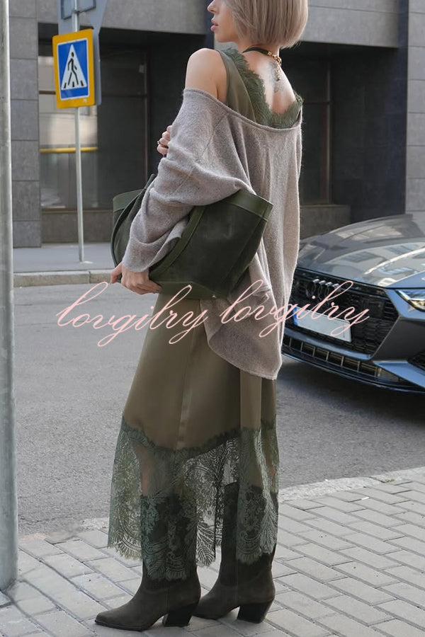 Luxury Winter Satin Lace Trim V-neck Sleeveless H-line Maxi Dress