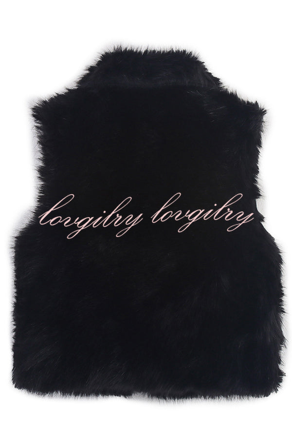 Stylish Collared Sleeveless Short Faux Fur Vest