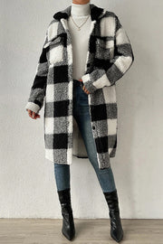 Fashionable Plaid Lapel Loose Plush Jacket