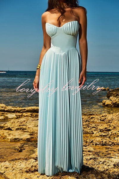 Romantic and Elegant Pleated Strapless Maxi Dress