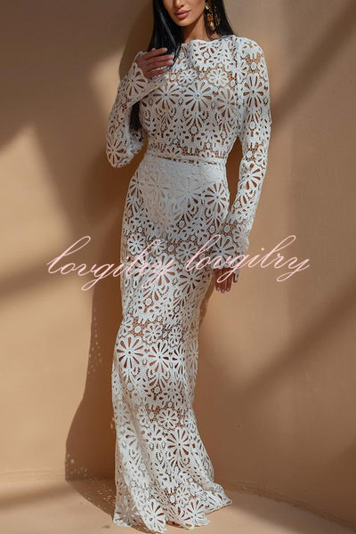 Ocean Breeze Crochet Lace Floral Pattern Backless Tie-up Vacation Maxi Dress