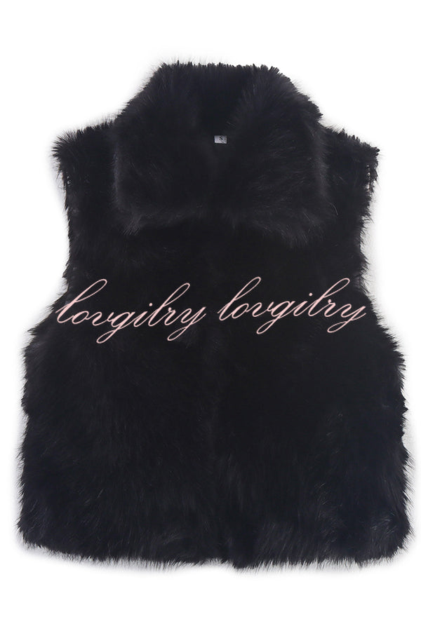 Stylish Collared Sleeveless Short Faux Fur Vest
