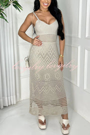 Brunch Voyage Knit Texture Stretch Maxi Dress