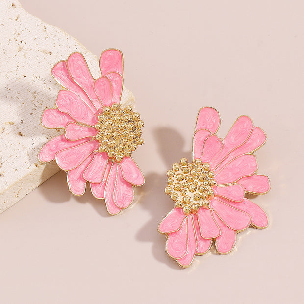 Retro Alloy Floral Pattern Earrings