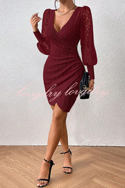 Solid Color V-neck Hollow Lace Long-sleeved Slim Mini Dress