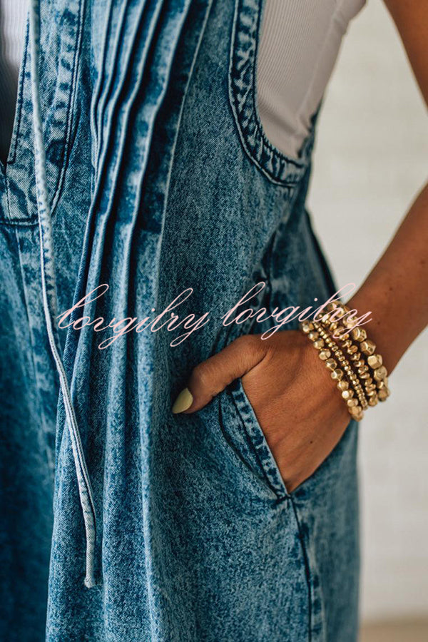 Fashionable and Casual Sleeveless V-neck Lace-up Loose Pocket Jumpsuit
