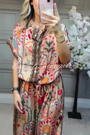Unique Printed Loose Short-sleeved Top and Elastic Waist Casual Wide-leg Pants Set