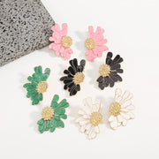 Retro Alloy Floral Pattern Earrings