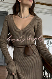 Solid Color V-neck Long-sleeved Slim-fit Elegant Knit Maxi Dress