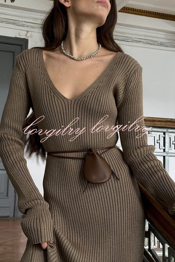 Solid Color V-neck Long-sleeved Slim-fit Elegant Knit Maxi Dress