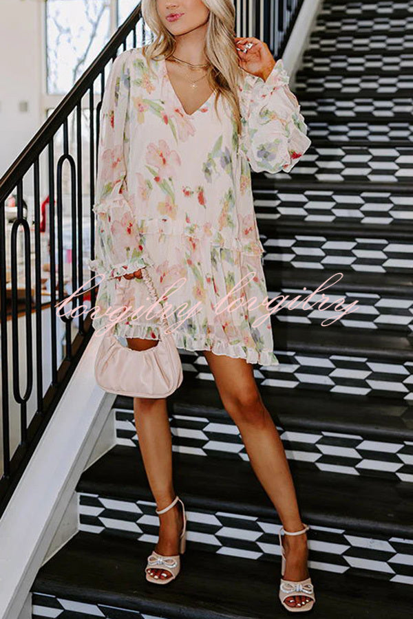 Striking Pleated Floral Print V Neck Ruffle Paneled Long Sleeve Mini Dress