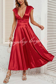 Satin Solid Color Sleeveless V-neck Pocket Maxi Dress