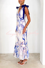 Unique Printed V-neck Sleeveless Lace-up Waist Maxi Dress