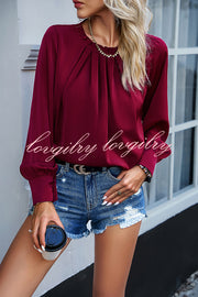 Elegant Round Neck Pleated Long Sleeve Solid Color Top