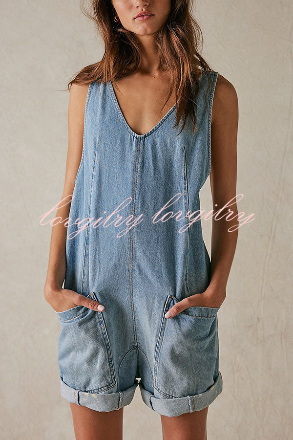 Stylish Loose Sleeveless Pocket Straps Adjustable Denim Rompers