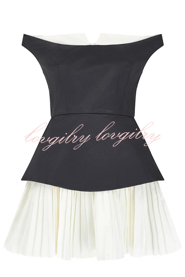 Love Unscripted Patchwork Off-shoulder Sleeveless Pleated Mini Dress