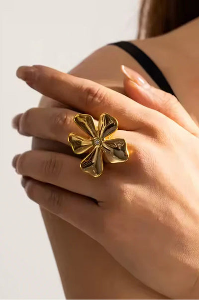 Elegant Flower-shaped Rhinestone-embellished Open Ring