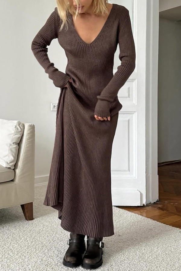 Solid Color V-neck Long-sleeved Slim-fit Elegant Knit Maxi Dress