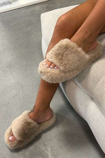 Casual Thick Sole Juwai Plush Slippers