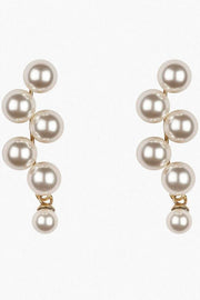 Simple Pearl Earrings